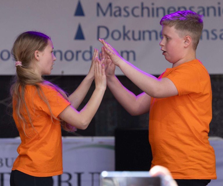 Die Musicalschule Ahrensburg beim Stadtfest 2025