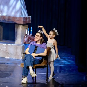 Musical Kid der Musicalschule Ahrensburg und Elisabeth Hübert in "Als der Nikolaus kam..."