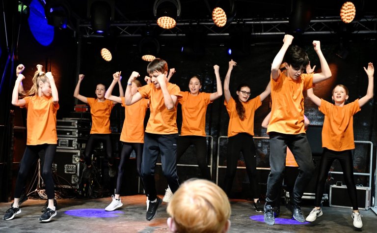 Musicalschule Ahrensburg beim Ahrensburger Stadtfest 2024