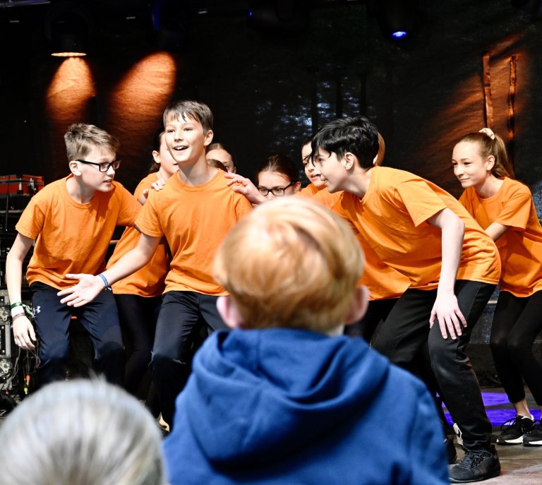 Musicalschule Ahrensburg beim Ahrensburger Stadtfest 2024