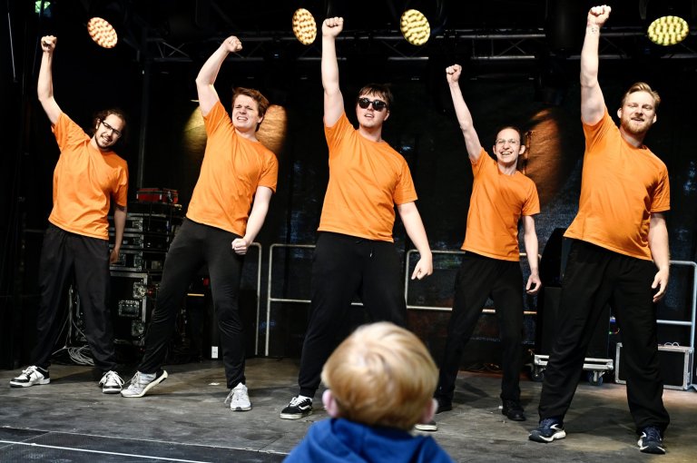 Musicalschule Ahrensburg beim Ahrensburger Stadtfest 2024