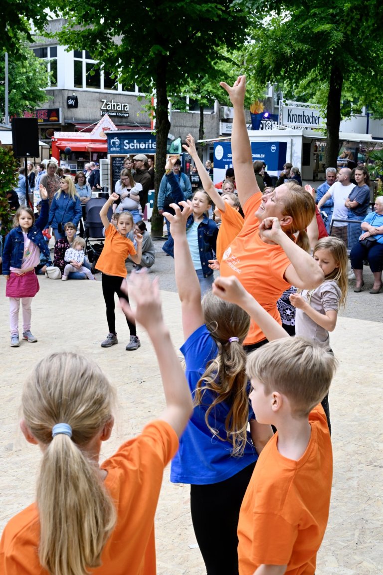 Musicalschule Ahrensburg beim Ahrensburger Stadtfest 2024