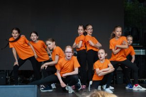 Auftritt der Musicalschule Ahrensburg auf dem Ahrensburger Stadtfest 2026