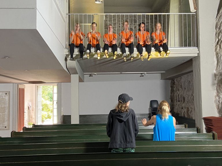 In Our Service - Musicalschule Ahrensburg behind the Scenes beim Videodreh